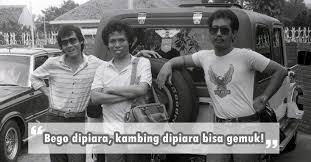 Koala kumal masih bercerita tentang dika, seorang cowok yang baru saja batal menikah karena pacarnya, andrea selingkuh darinya dengan cowok bernama james. Meski Bikin Ketawa 10 Kutipan Dari Film Komedi Ini Bisa Bikin Kamu Mikir Lho Ngena Banget