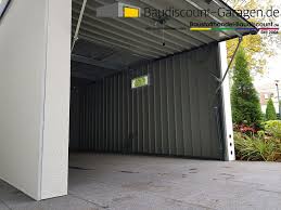 Wenn sie keine besonderen designwünsche haben, sind sie eine kostengünstige alternative zu massiv gemauerten garagen. Polnische Garagen Zu Verkaufen Wir Haben Verputzte Garage Fertiggarage Doppelgarage Und Auch Reihengarage