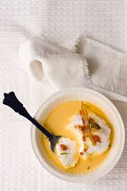 Receta De Ile Flottante Con Salsa De Calabaza Salsa De Calabaza Salsas Calabaza