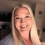 Heather Riedel's Instagram, Twitter & Facebook