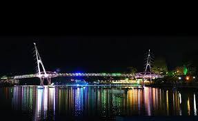 ⛲ kuching waterfront's darul hana musical fountain at sarawak river (inaugural launching) 2021, april. Darul Hana Bridge Kuching All You Need To Know About This Bridge