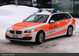 Eine wichtige rolle spielen dabei neue. Einsatzfahrzeug St Gallen Kapo St Gallen Patrouillenwagen 4802 Bos Fahrzeuge Einsatzfahrzeuge Und Wachen Weltweit