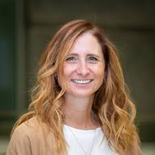 The Arnold's are headed to Des Moines!!! I will be working