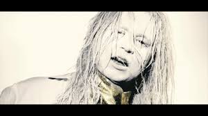 SHIRAZ LANE estrenan nuevo tema y video