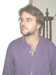 Esta noche, cita con amigos . . .: : En el Teatro La Rosa, Javier Ulmete  presenta su primer CD