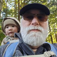 Ideal locations for yard signs placement