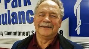 Firefighter-paramedic saved by his wife thanks to CPR training