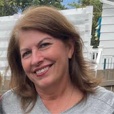 Can someone please tell me what brand sprinkles these are? Where to buy?