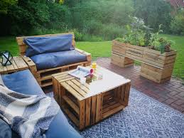 Schön, wenn aus den dingen, die nicht mehr gebraucht werden, etwas neues entsteht. Hochbeet Aus Obstkisten Weinkisten Selber Bauen Diy Garten Zenideen