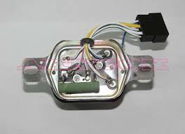 In this video i show how to wire the rectifierregulator to the stator of the pitbike. Voltage Regulator 135662 Avr 565 Avr 558 Avr 566 In551 In558 27700 13010 27700 13020 27700 15010 Buy Voltage Regulator Alternator Voltage Regulator Alternator Regulator Product On Alibaba Com