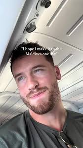 Lachy_mclean Dating History