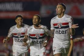 #flamengo #mengo #somosfla entre em nosso grupo de whatsapp aqui : Caneladas Do Vitao Sao Paulo Atropela E Humilha Os Fregueses Flamengo E Rogerio 19 11 2020 Esporte Agora