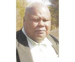 Ida Avery's Instagram, Twitter & Facebook