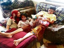 Cuti Tanpa Gaji Jaga Suami Sakit Laundry Clothes Arty Laundry Organization