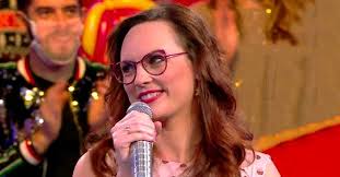 Léa, la maestro de l'émission présentée par nagui, n'oubliez pas les paroles, s'est de nouveau illustrée ce vendredi 25 juin.la candidate, qui est présente depuis. N Oubliez Pas Les Paroles Jennifer Fait Partie Du Top 10 Des Meilleurs Maestros