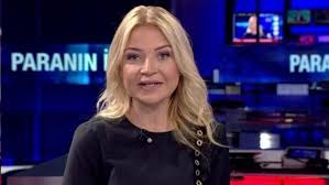 Demirören medya grubu'na ait cnn türk'ün spikeri gözde atasoy kökçü yayının bitişinde görevden ayrıldığını açıkladı. Cnn Turk Te Kiyim Suruyor Ebru Baki De Gonderildi Son Dakika Haberleri