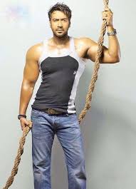 Ajay Devgn Wiki Age Wife Family Caste Biography More Wikibio Ajay devgan height is average, and he stands at 5 ft 10 inches tall (around 178 cm) and ajay devgan weighs in at 80 kg (around 176 lbs). ajay devgn wiki age wife family