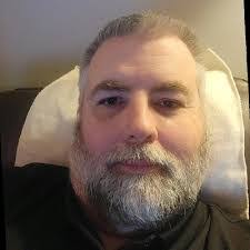 Karen Claycomb's Instagram, Twitter & Facebook