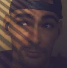 Who else thinks titans should have capes?