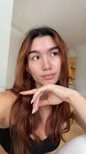 Vivienne Wang (@viviennewang_)