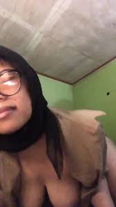 Mba Sarah Sange Dengan Baju Pramuka - EPORNER