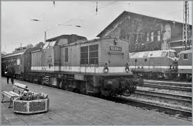 Shop for men, women & kids! The Dr 112 524 4 Wiht A Local Train Service In Schwein Rail Pictures Com