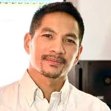 Anthony Bui's Instagram, Twitter & Facebook