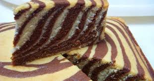 Panaskan kukusan dan balut dengan kain penutupnya dan gunakan api sederhana sahaja. Resepi Kek Vanilla Coklat Chip Kukus