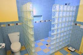 Glasbausteine Fur Dusche 44 Prima Bilder Small Bathroom Tile Design Bathroom