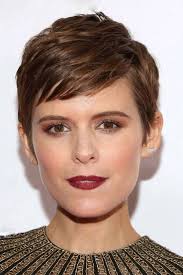 Tengo 70 años y me teñí el pelo, con un cambio de look, no sé si me queda  bien o no ¡Sus críticas constructivas son bienvenidas! 🥲