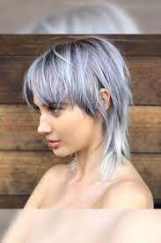 Para esto debes realizar un corte pelo corto con volumen coronilla, el cual te dejará una cabellera envidiable. Los Mejores Peinados Y Cortes Para Pelo Fino