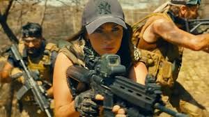 Megan denise fox (born may 16, 1986) is an american actress and model. Neuer Action Film Bei Amazon Megan Fox Ist Zuruck Und War Eigentlich Nie Weg