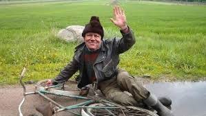 City publishing cel mai mare editor de reviste din romania. Revista 22 Contele De Saint Germain