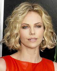 Short Hairstyles Google Search Short Wavy Hair Charlize Theron Short Hair Wavy Hairstyles Medium