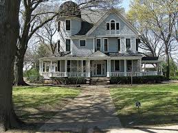 5929 Historic House Waxahachie Tx Victorian Homes Historic Homes Victorian Style Homes