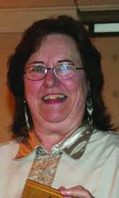 Sharon Farnsworth's Instagram, Twitter & Facebook