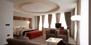 Satu model plafon bisa anda terapkan untuk seisi rumah. Kesan Quot Dramatis Quot Dengan Plafon Gipsum