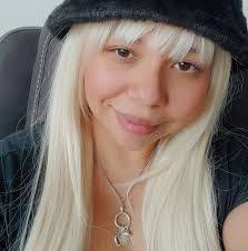 Ashley Cosper's Instagram, Twitter & Facebook