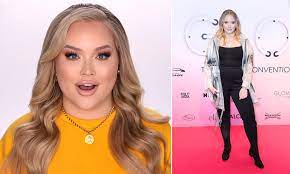 When and where nikkie de jager (nikkietutorials) was born? Youtuber Nikkie Tutorials Reveals She S Transgender Daily Mail Online