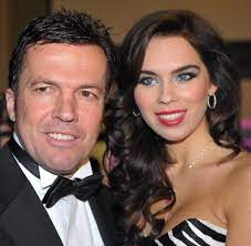In der ersten folge scheiterte er nicht nur an der einschaltquote. Ex Fussball Star Die Funf Frauen Des Lothar Matthaus Bilder Fotos Welt