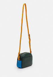 Shop new and gently used j.crew satchels at tradesy, the marketplace that makes designer resale easy. J Crew Devon Color Block Camera Bag Detachable Umhangetasche Red Ochre Multi Dunkelrot Zalando De