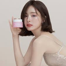 Banila Co Philippines added a new...