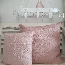 We did not find results for: Kissen Landhaus Rosa Flora Gesteppt 60x60 Ungefullt Kaufen Bei Raumtraum Dekoshop