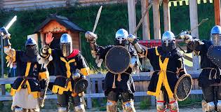 Les parisiens sans voiture peuvent sans contrainte venir jusqu'au pays du puy du fou. Puy Du Fou Vente Privee Hotel Et Sejour Jusqu A 70 Voyage Prive