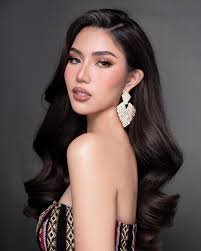 Headshot released. 🤍 Mua: @ajcastrojose Hair: Sabrina Valiente Photo by:  EJ C. Geronimo Dental: @smilefactordentalclinic Aesthetics:  @selene_aesthetic_clinic Placenta Jell: @jelllifebycrystal Skincare:  @helloglowofficial Bodycare: @pinabeautyph ...