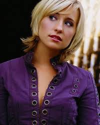 Sarah Ryall's Instagram, Twitter & Facebook