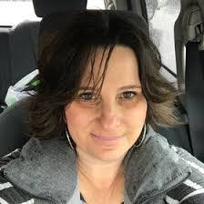 Mindy Denney's Instagram, Twitter & Facebook