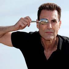 Uri geller is a constant inspiration to me with his boundless energy and enthusiasm, and with the author's meticulous attention to details, any reader being honest with himself, would come to the realization that the information in the book validates and verifies all the paranormal aspects of uri's unique life story! Uri Geller Promises To Stop Brexit Using Telepathy Brexit The Guardian
