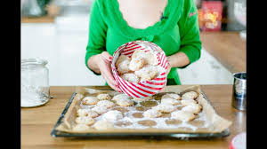 Schnelle Platzchen Backen Back Attacke Mit Annie Aprikosenwolkchen Schnelle Platzchen Backen Schnelle Platzchen Lecker