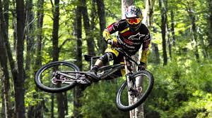 Los archivos apk son los . Downhill Mountain Biking Wallpaper Posted By Ryan Simpson